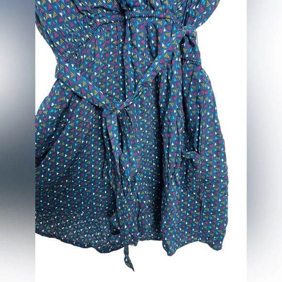 Bebop Romper Faux Wrap Large Keyhole Snap Open in Back Large - Picture 2 of 6